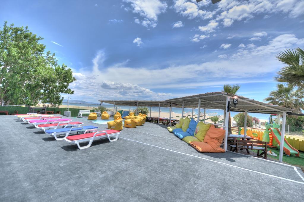 Alder Hotel Ayvalı Exterior foto